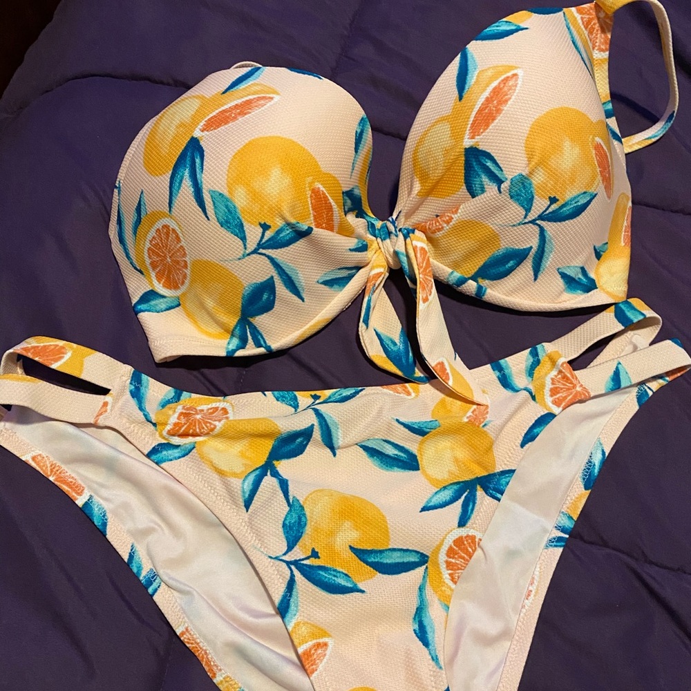 SHADE & SHORE, TARGET Women's 38 DD Pink, Green, Orange Bikini Swimwear NWT